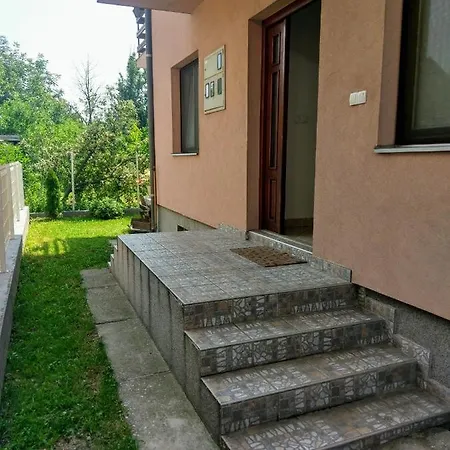 Apartman Jovanovic 1 *